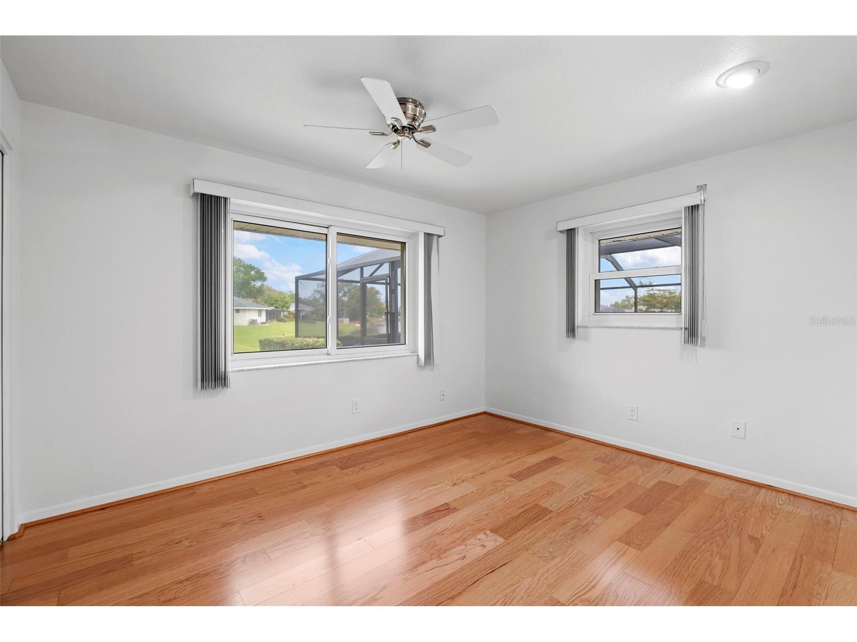 511 Riviera Bay Drive NE Saint Petersburg FL 33702 TB8486821 image32