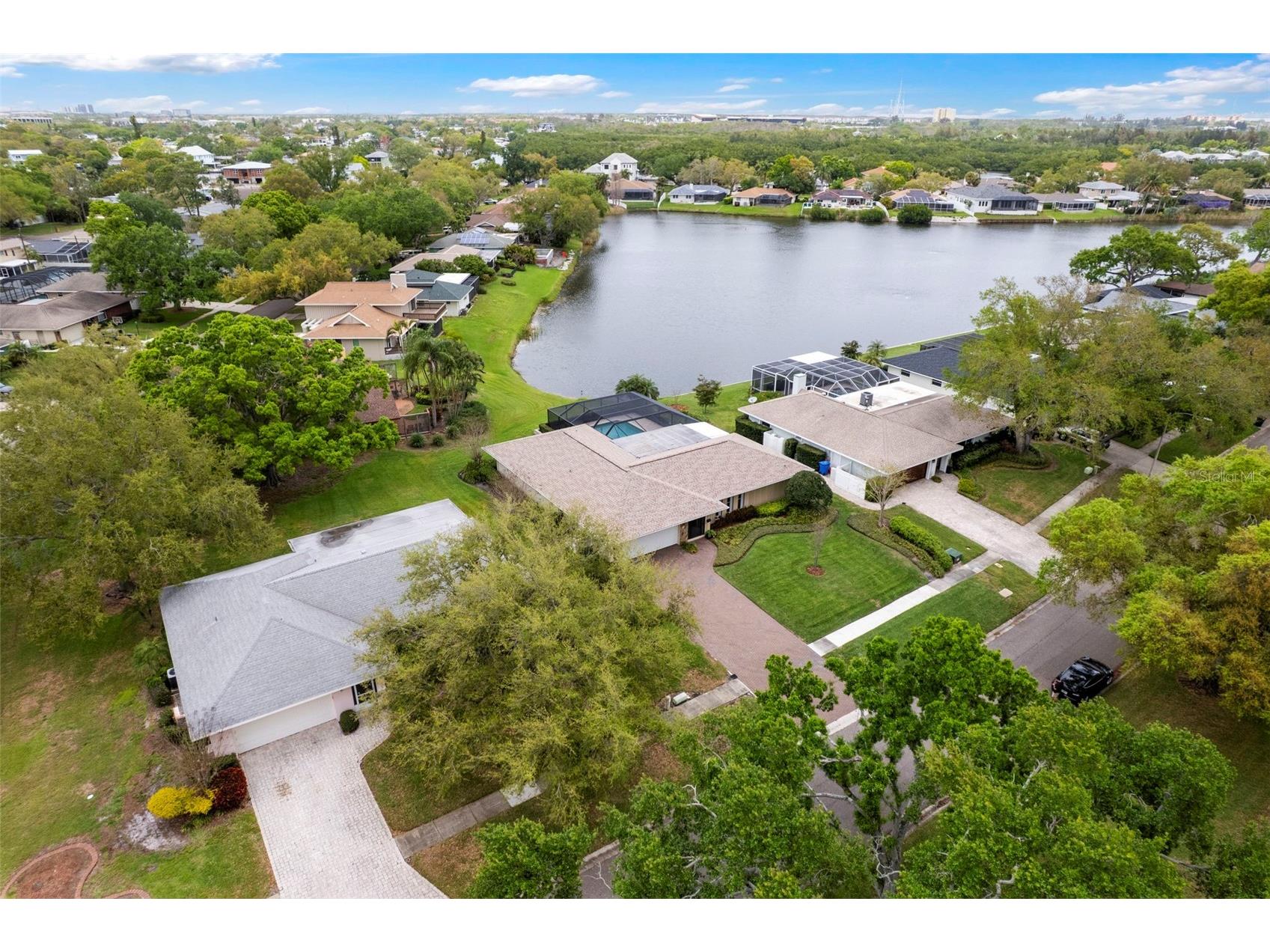 511 Riviera Bay Drive NE Saint Petersburg FL 33702 TB8486821 image52
