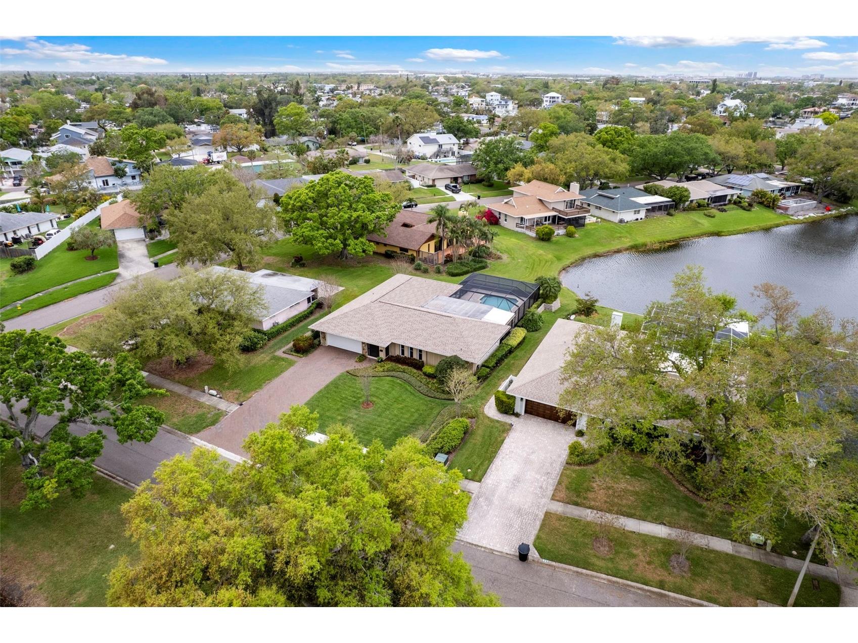 511 Riviera Bay Drive NE Saint Petersburg FL 33702 TB8486821 image54