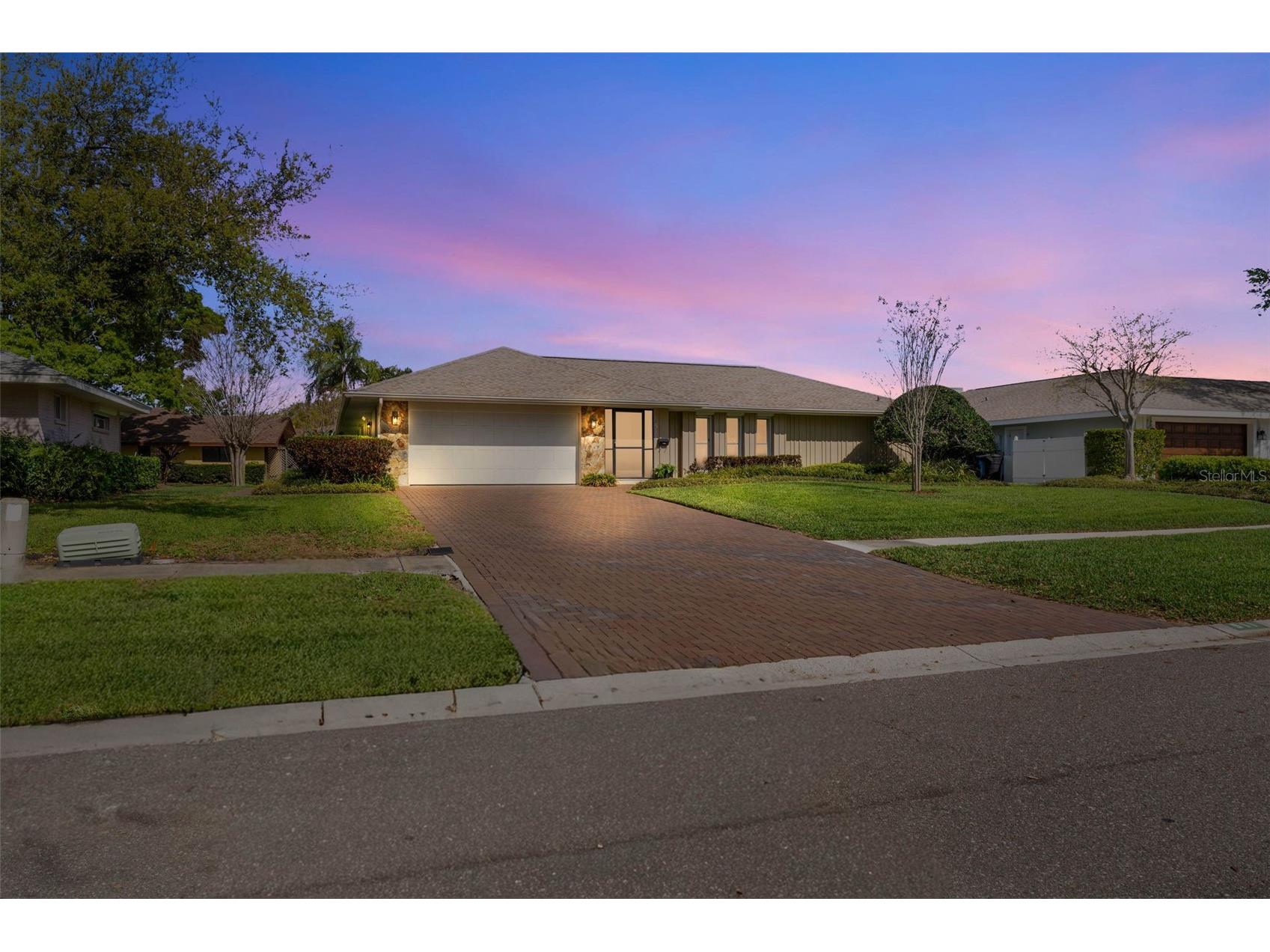 511 Riviera Bay Drive NE Saint Petersburg FL 33702 TB8486821 image59