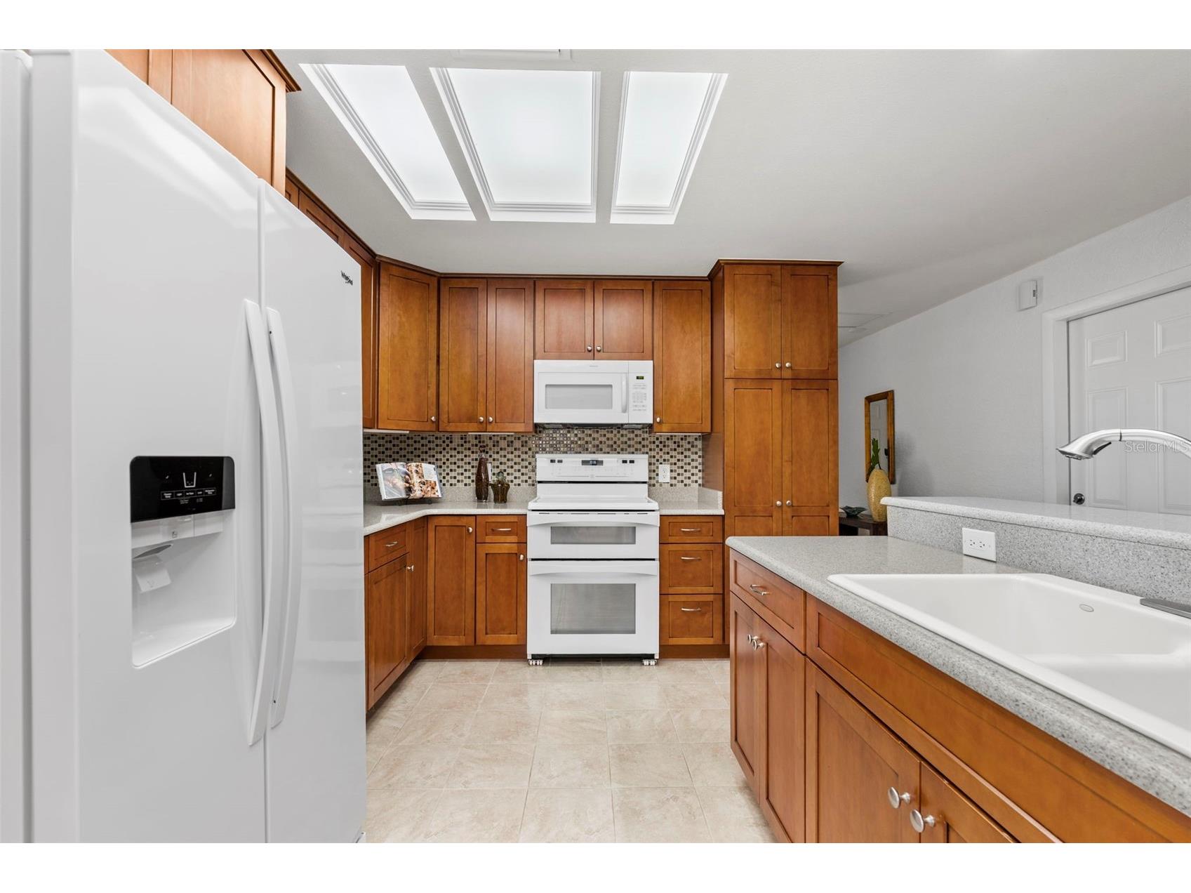 511 Riviera Bay Drive NE Saint Petersburg FL 33702 TB8486821 image9