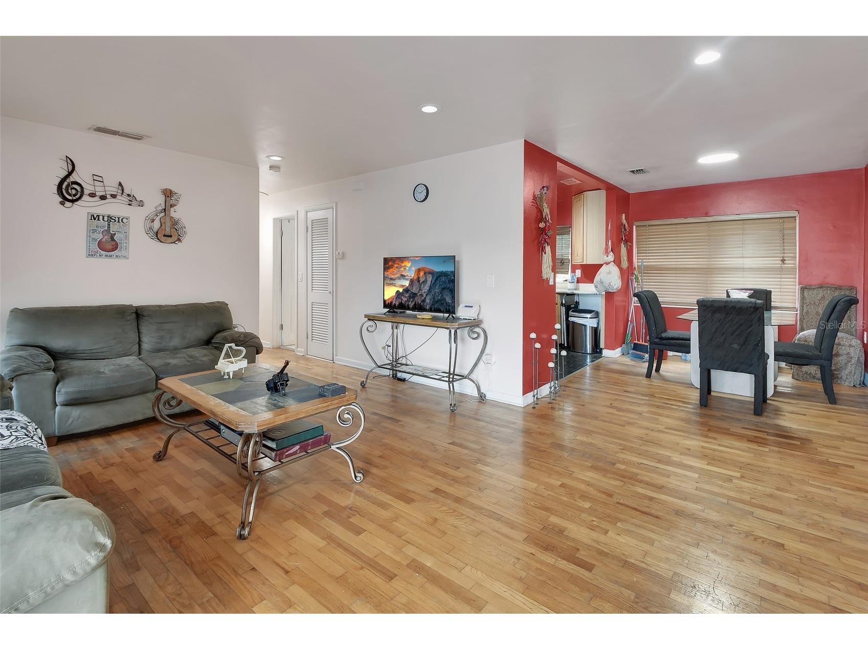 511 S Elsasser Street Deland FL 32720 V4949175 image2