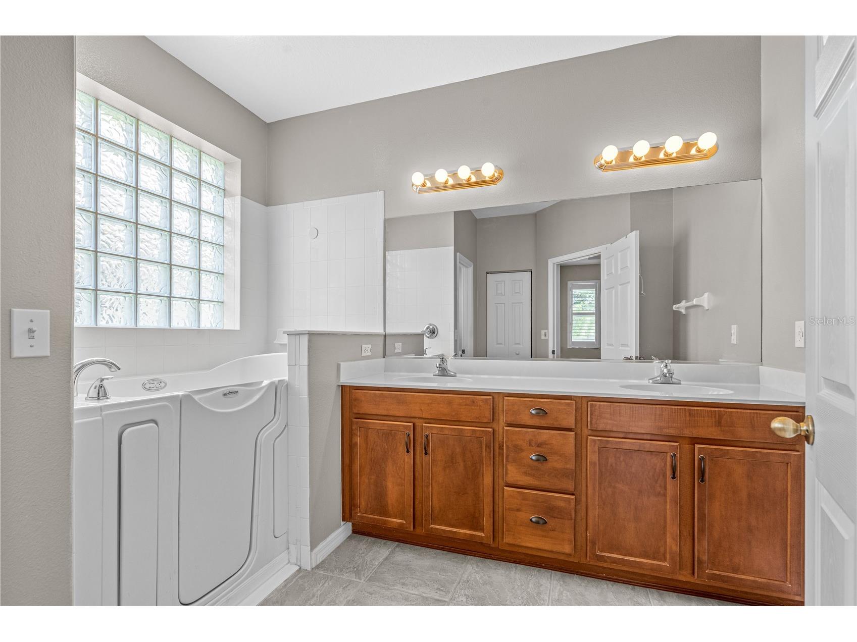 511 Safe Harbor Drive Edgewater FL 32141 NS1088688 image21