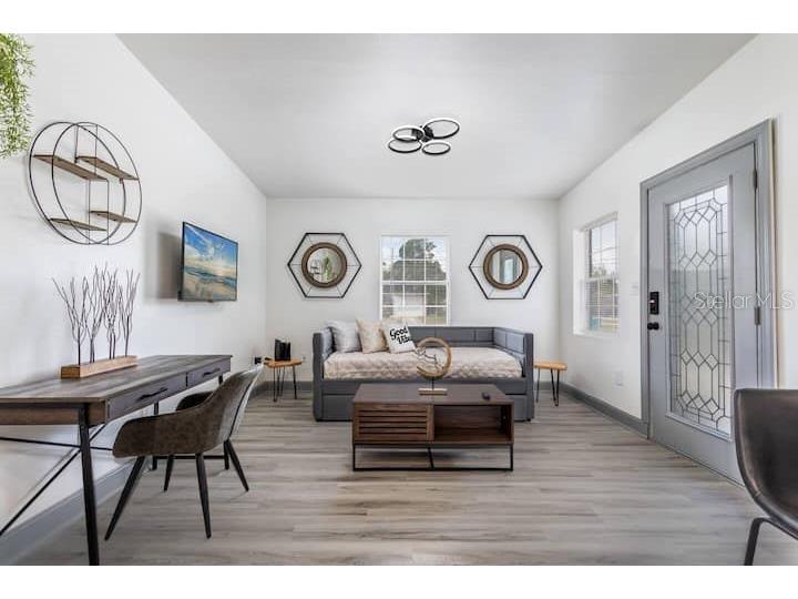 511 San Juan Boulevard Orlando FL 32807 O6379815 image10