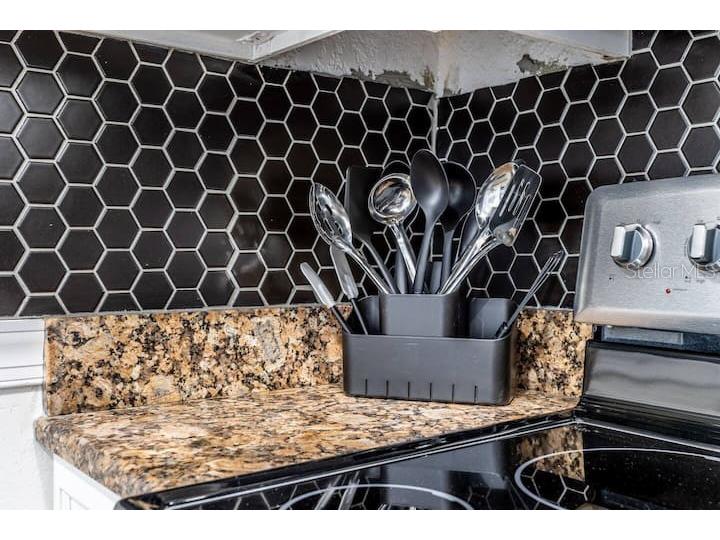 511 San Juan Boulevard Orlando FL 32807 O6379815 image17