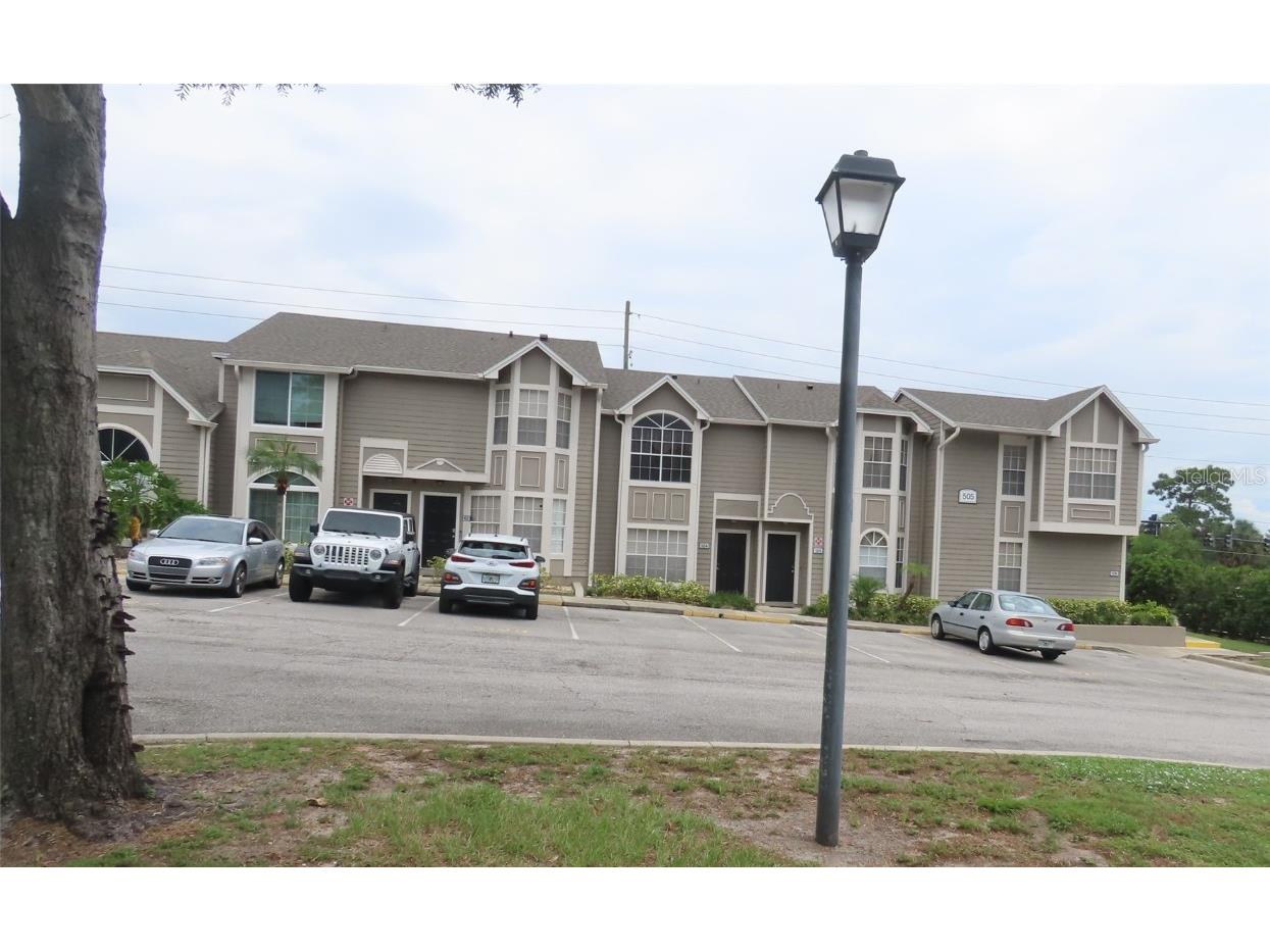 511 Sun Ridge Place Altamonte Springs FL 32714 O6081880 image1