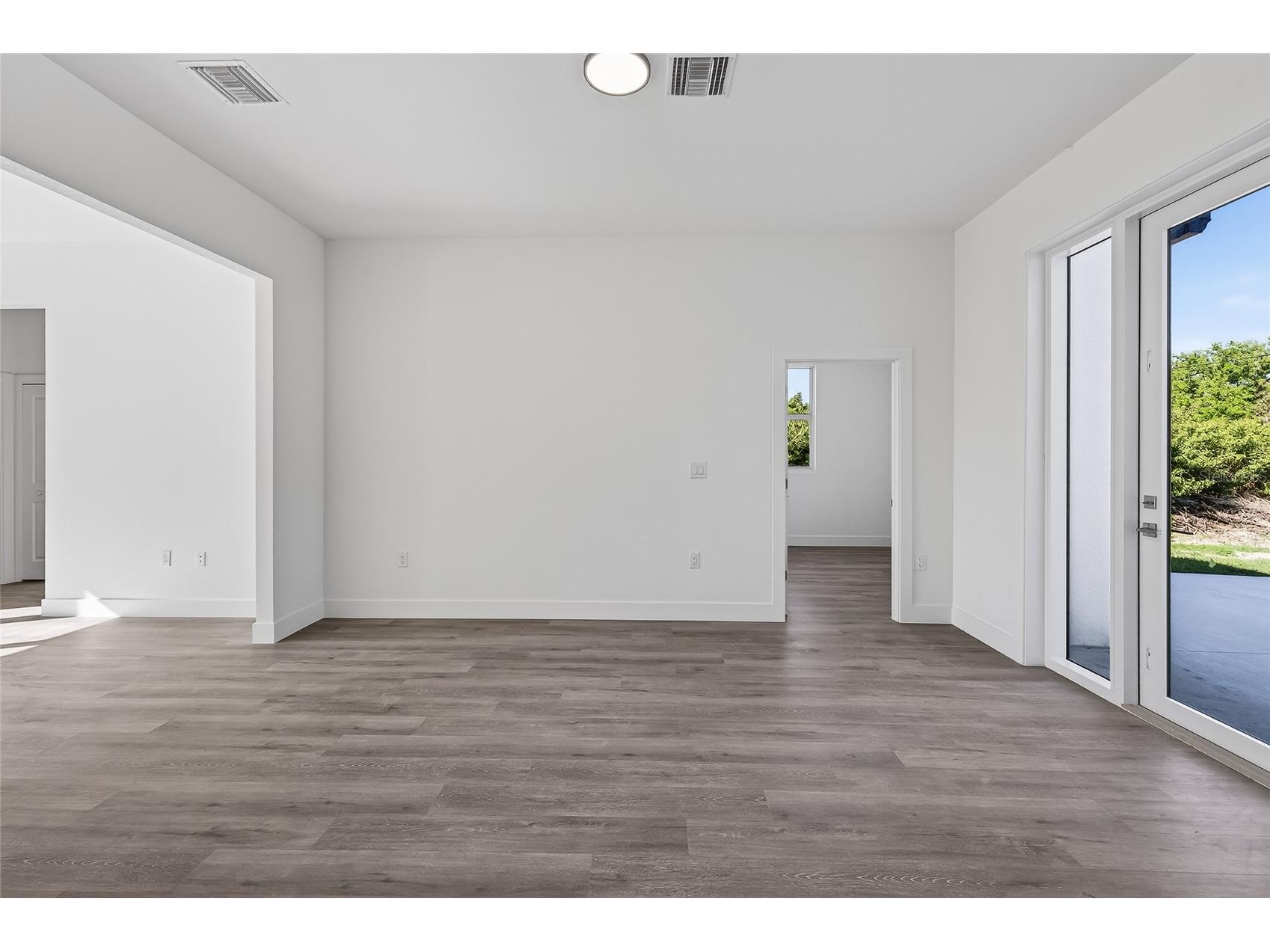 511 Sweetwater Drive Rotonda West FL 33947 N6143700 image5