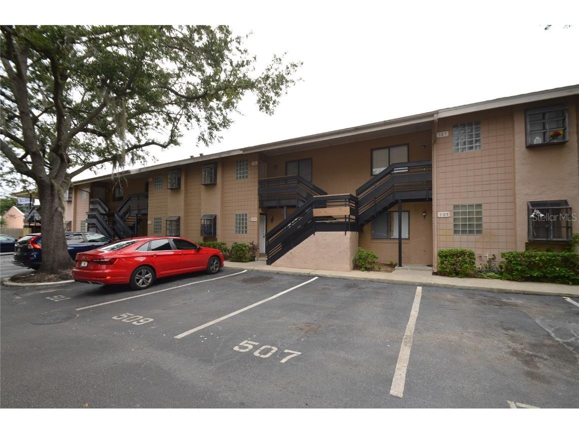 511 Trellis Court #J Orlando FL 32809 O5971082 image1