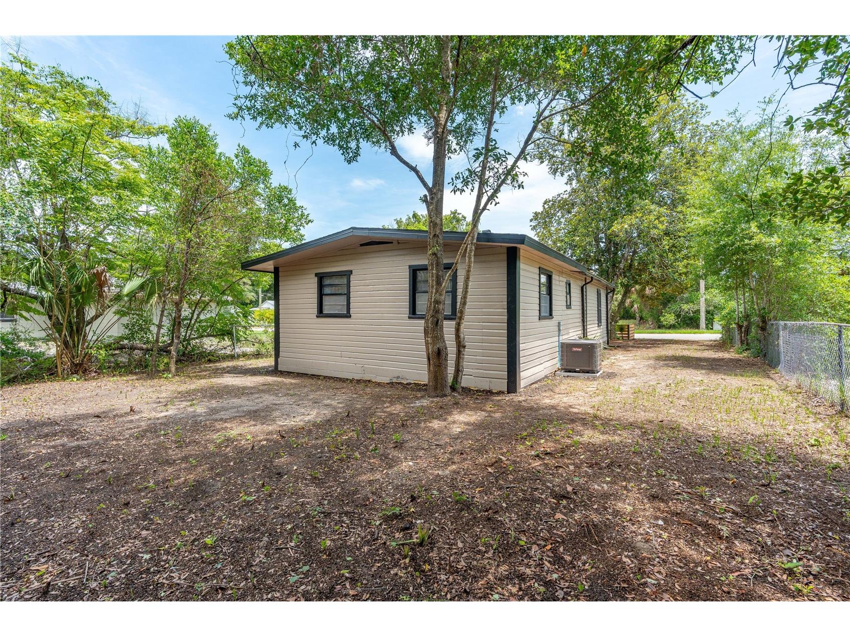 511 W Bartlett Street Deland FL 32720 FC319061 image29