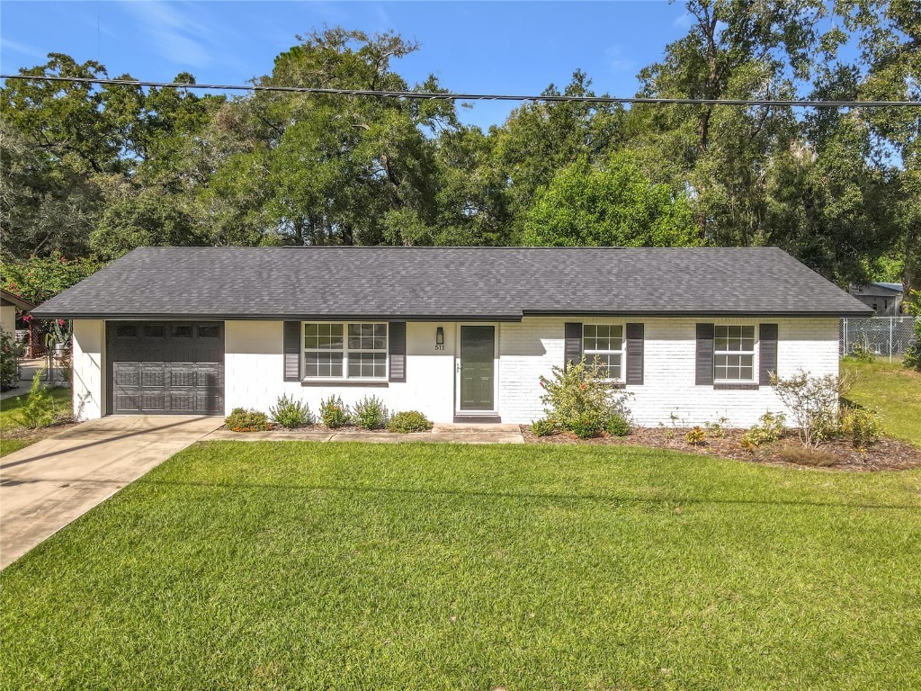 511 W Gardenia Drive Orange City FL 32763 V4945899 image1