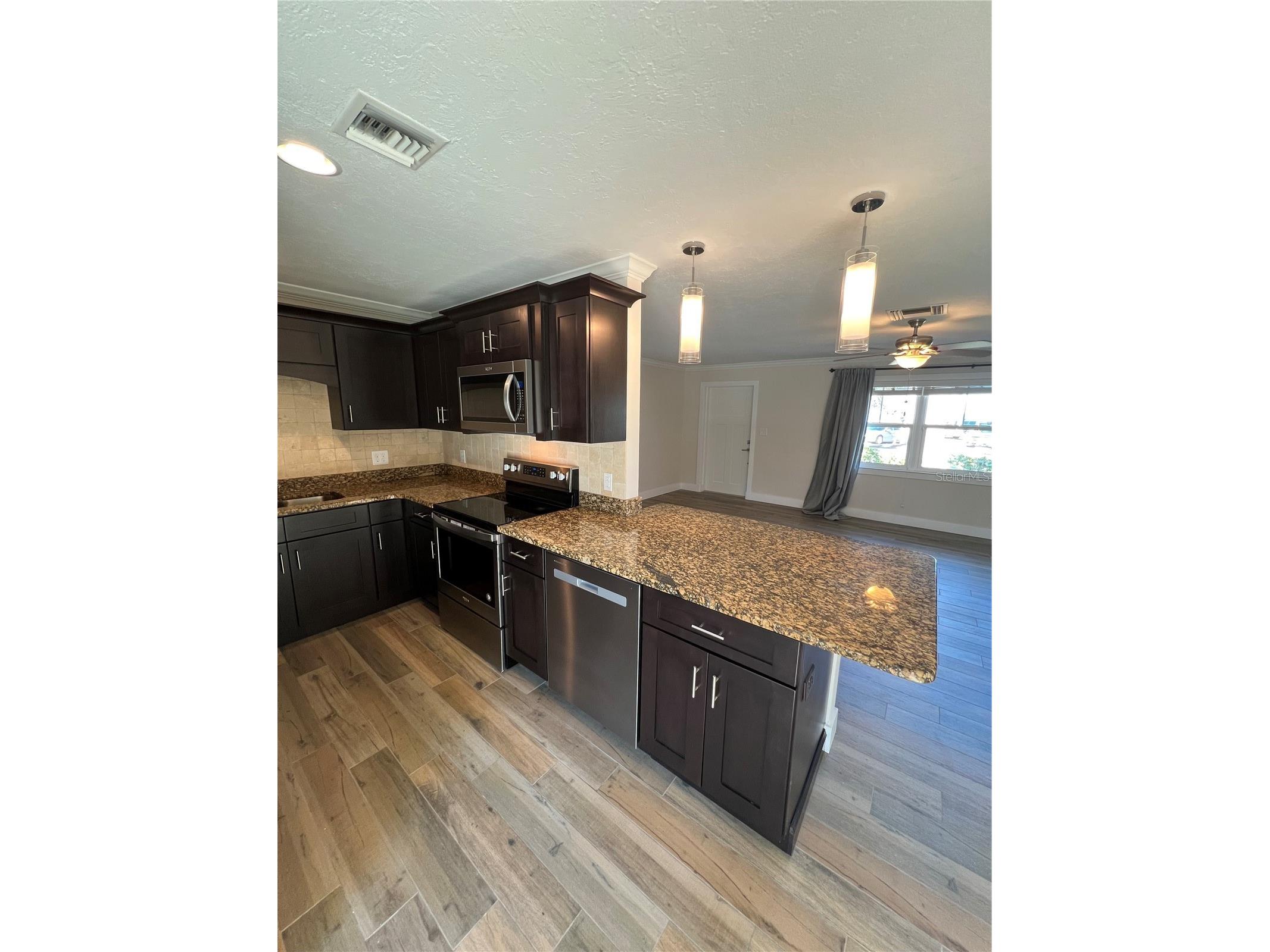 511 W Retta Esplanade Punta Gorda FL 33950 C7526227 image9