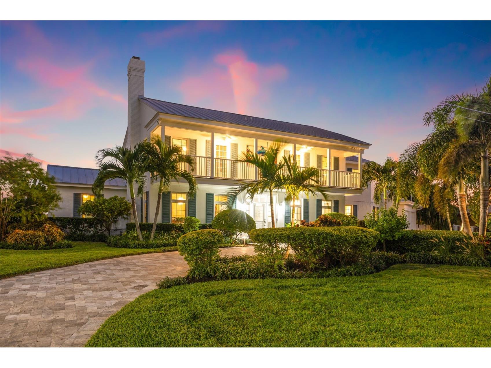 511 Windward Passage Clearwater Beach FL 33767 - INTRACOASTAL WATERWAY TB8472453 image1