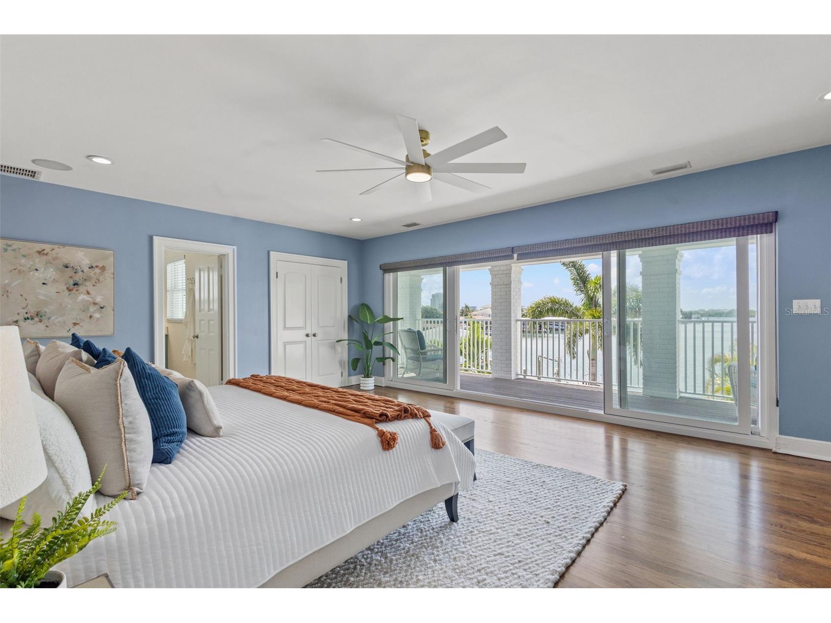 511 Windward Passage Clearwater Beach FL 33767 - INTRACOASTAL WATERWAY TB8472453 image15