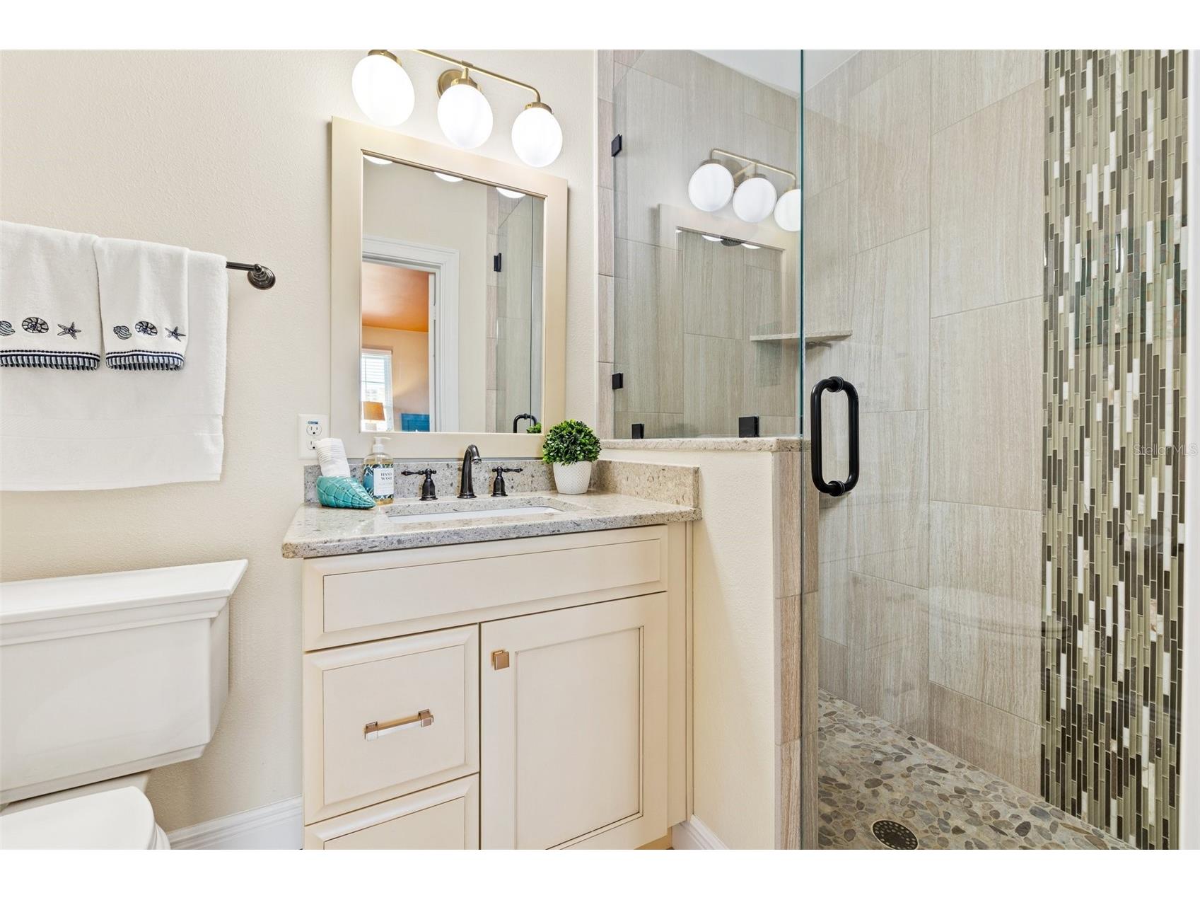 511 Windward Passage Clearwater Beach FL 33767 - INTRACOASTAL WATERWAY TB8472453 image28