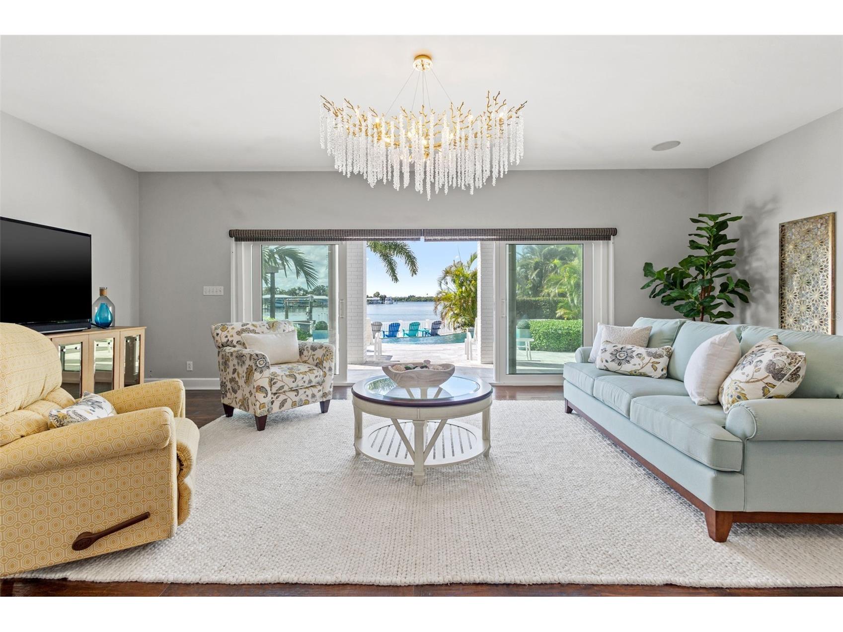 511 Windward Passage Clearwater Beach FL 33767 - INTRACOASTAL WATERWAY TB8472453 image5