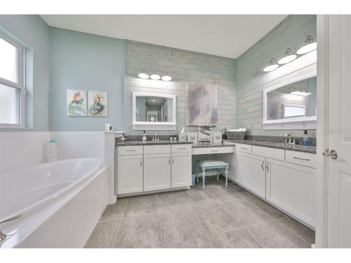 511 Winterside Drive Apollo Beach FL 33572 TB8443700 image23