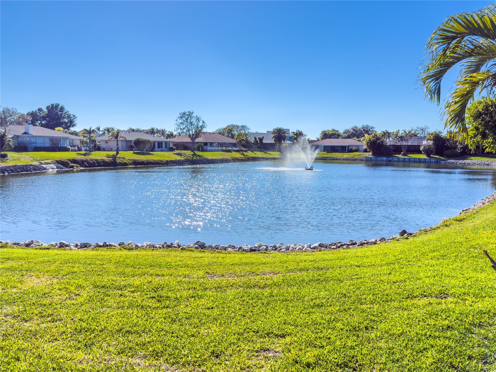 5110 86th Street Court W Bradenton FL 34210 - SMALL PRIVATE LAKE A4683090 image10