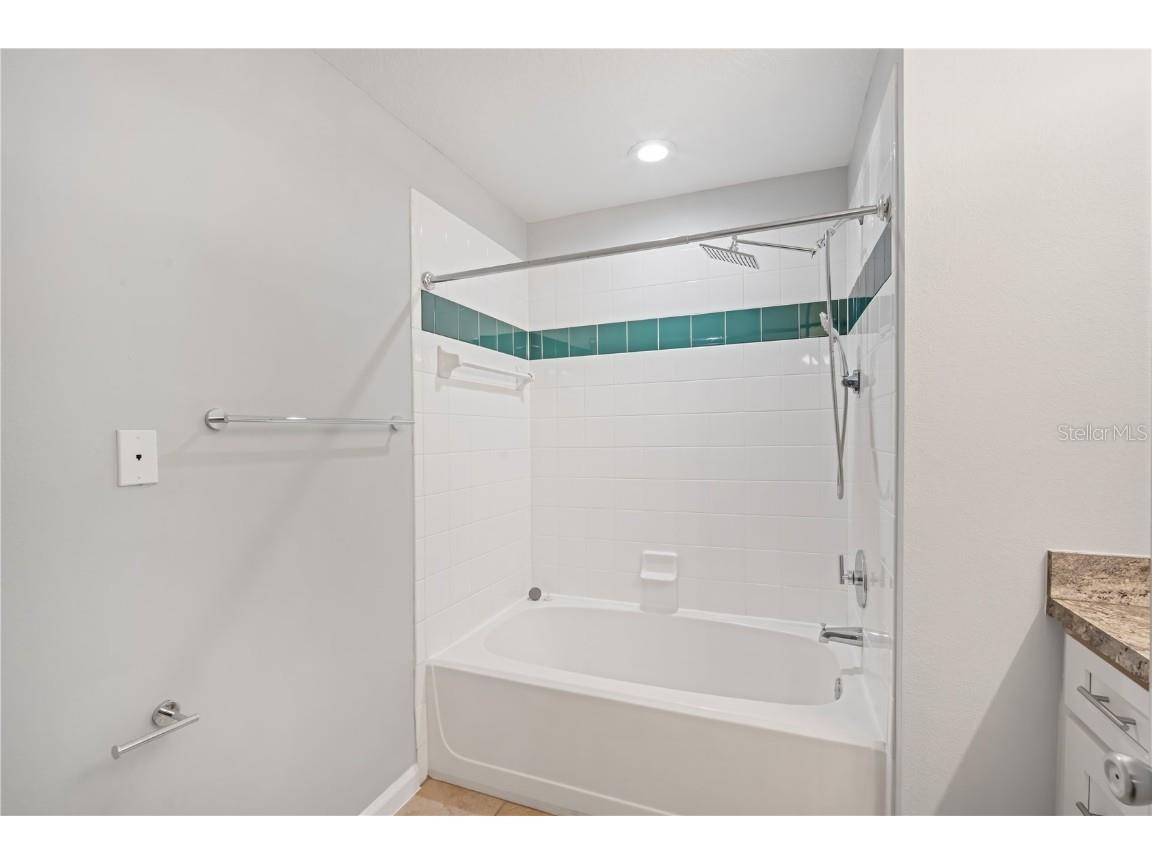 5110 Bay Club Circle #5110 Tampa FL 33607 TB8427363 image14