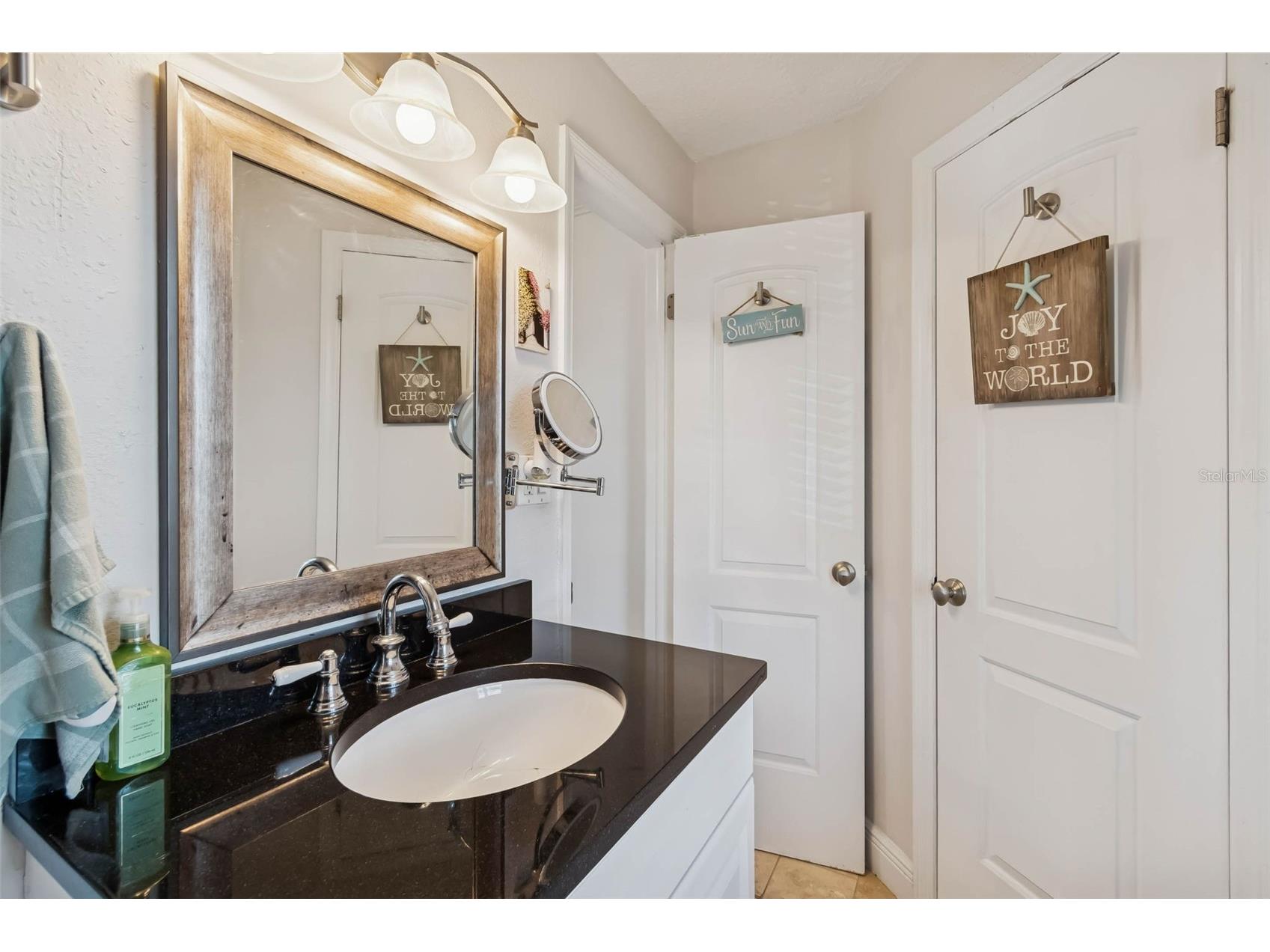 5110 Coquina Key Drive SE #C Saint Petersburg FL 33705 - TAMPA BAY TB8473440 image22