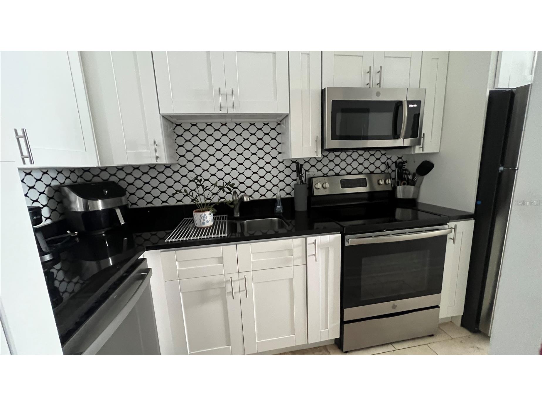 5110 Coquina Key Drive SE #C FURNISHED Saint Petersburg FL 33705 - TAMPA BAY TB8509607 image7