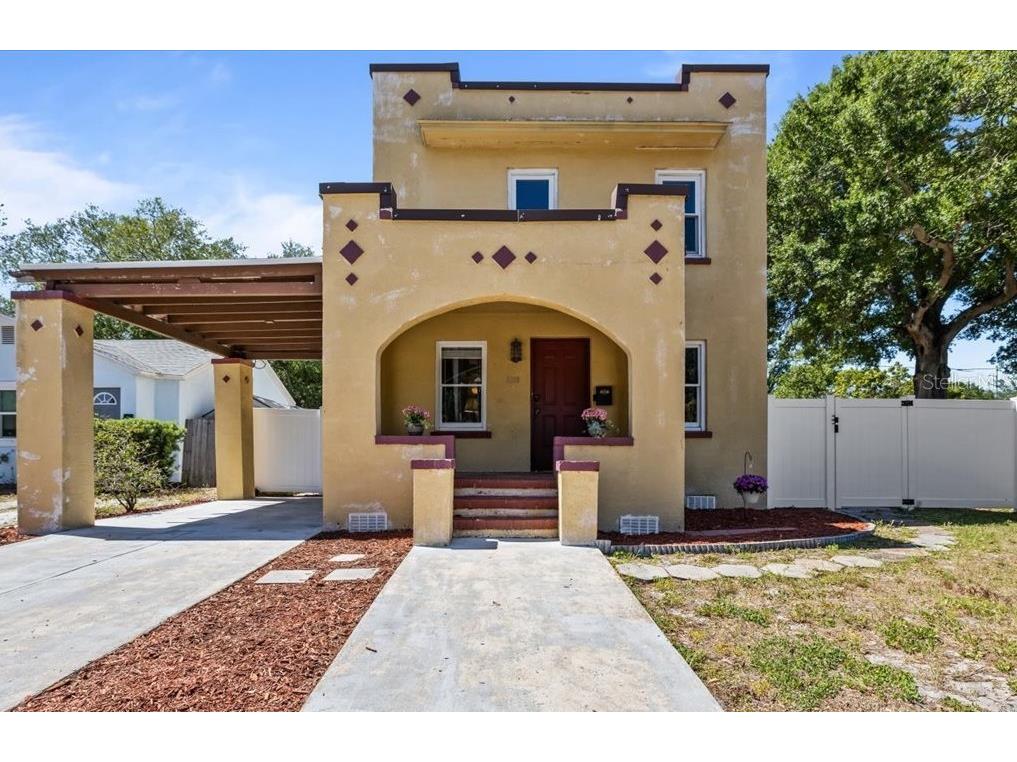 5110 Emerson Avenue S Saint Petersburg FL 33707 TB8505950 image1