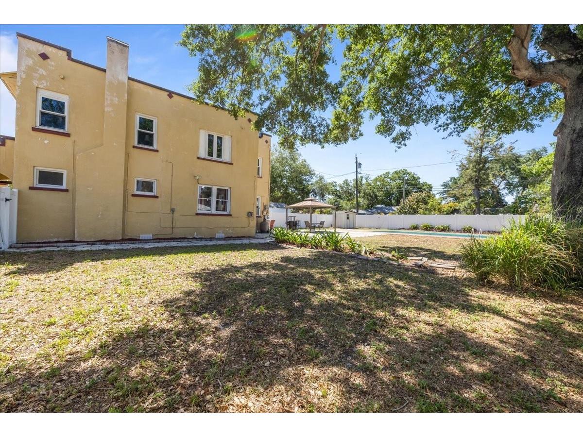 5110 Emerson Avenue S Saint Petersburg FL 33707 TB8505950 image33