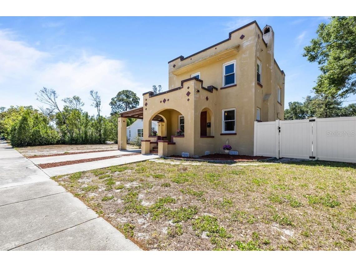 5110 Emerson Avenue S Saint Petersburg FL 33707 TB8505950 image4
