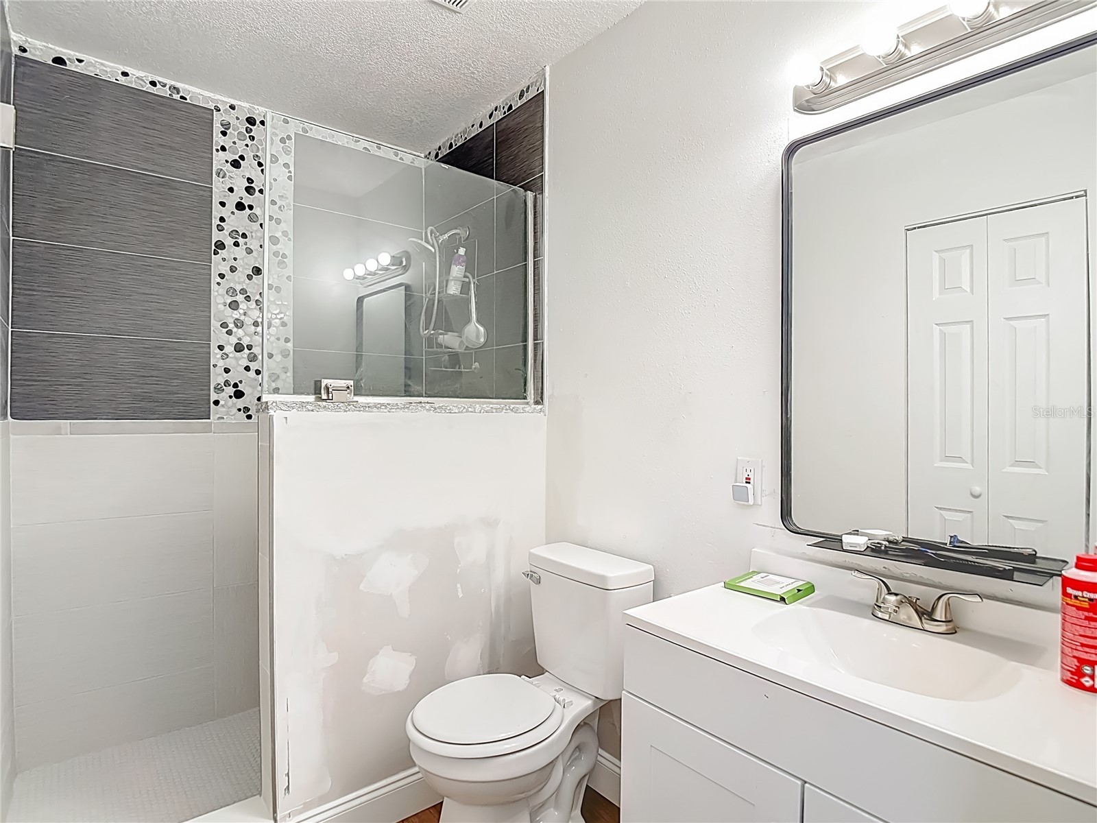 5110 Gateway Drive Tampa FL 33615 W7883771 image37