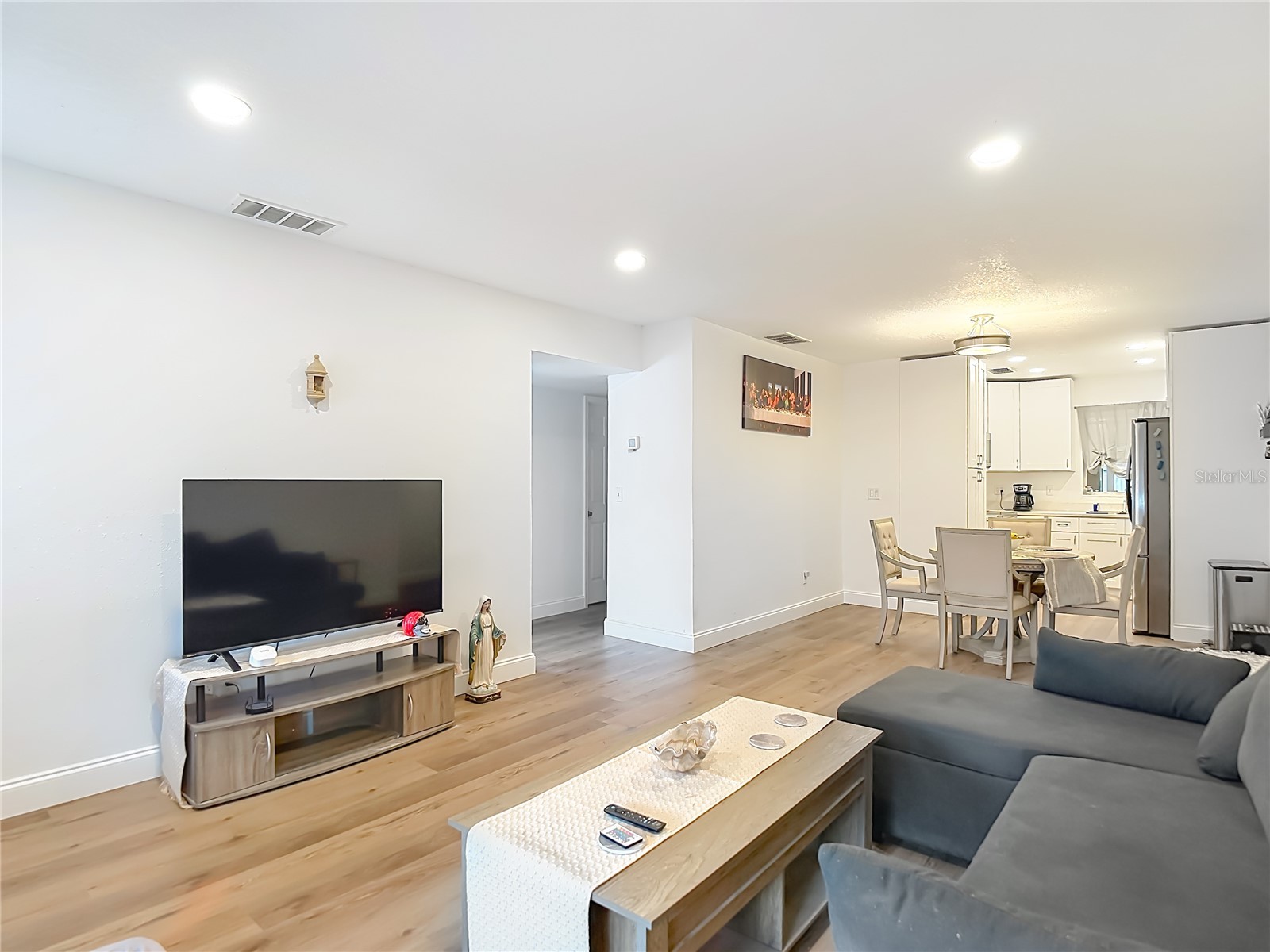 5110 Gateway Drive Tampa FL 33615 W7883771 image8