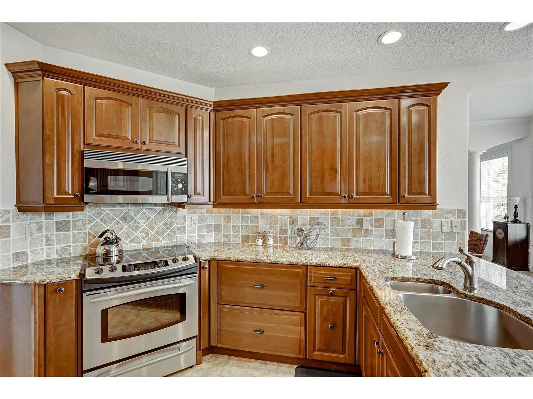 5110 Manorwood Drive #3D Sarasota FL 34235 TB8496957 image16