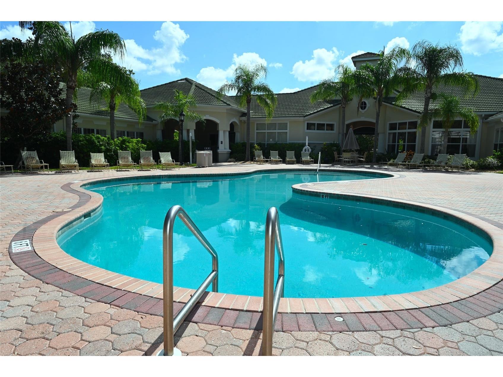 5110 Northridge Road #202 Sarasota FL 34238 A4691264 image30