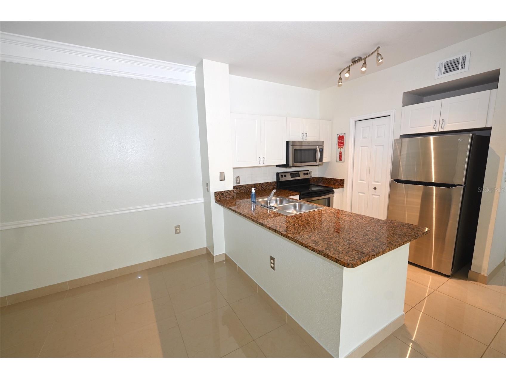 5110 Northridge Road #202 Sarasota FL 34238 A4691264 image6