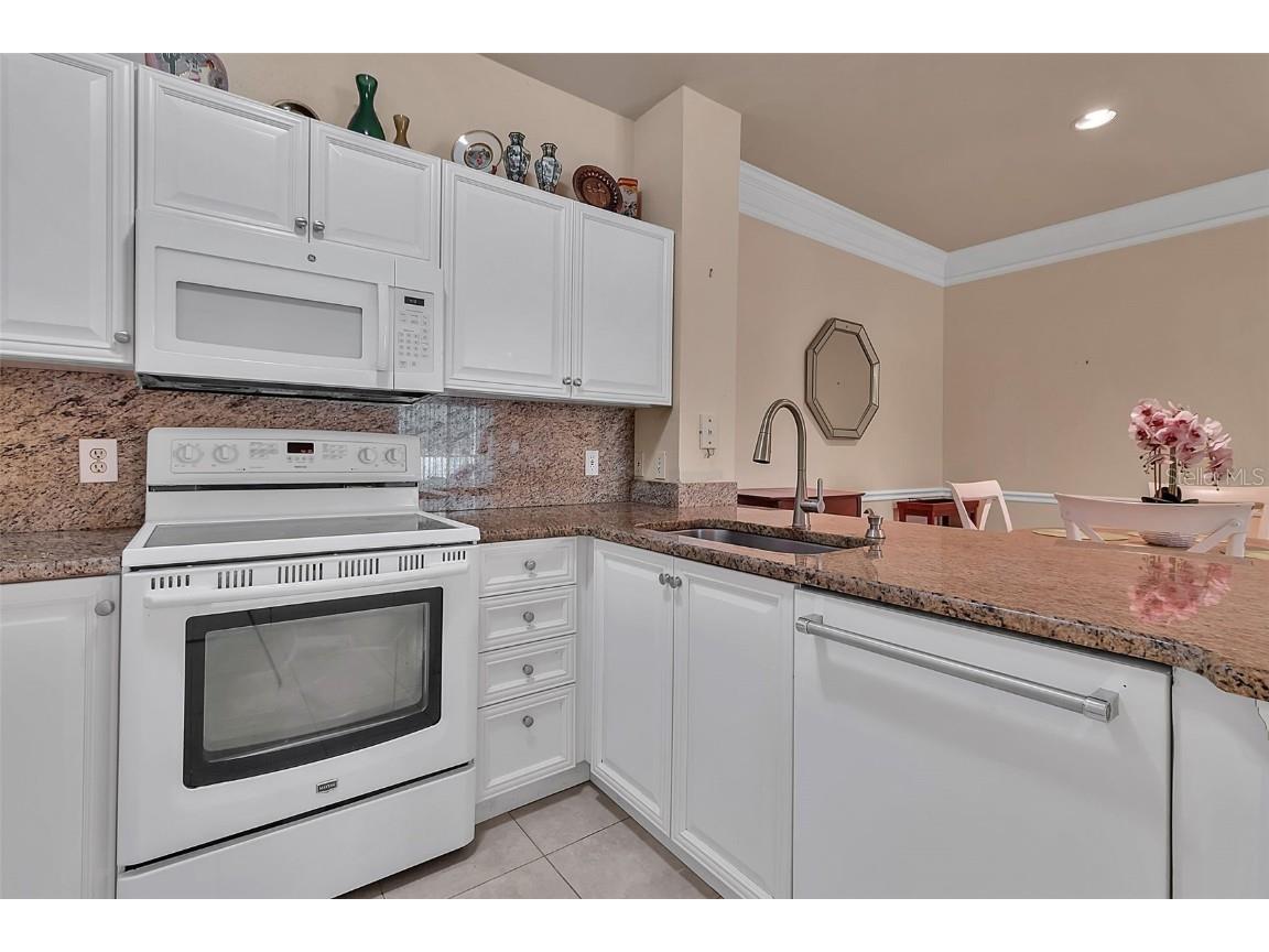 5110 Northridge Road #203 Sarasota FL 34238 A4664226 image12