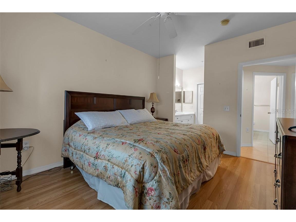 5110 Northridge Road #203 Sarasota FL 34238 A4664226 image28