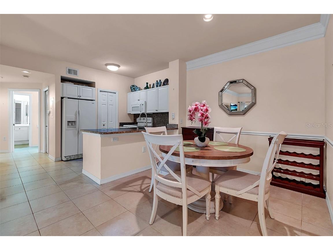 5110 Northridge Road #203 Sarasota FL 34238 A4664226 image7