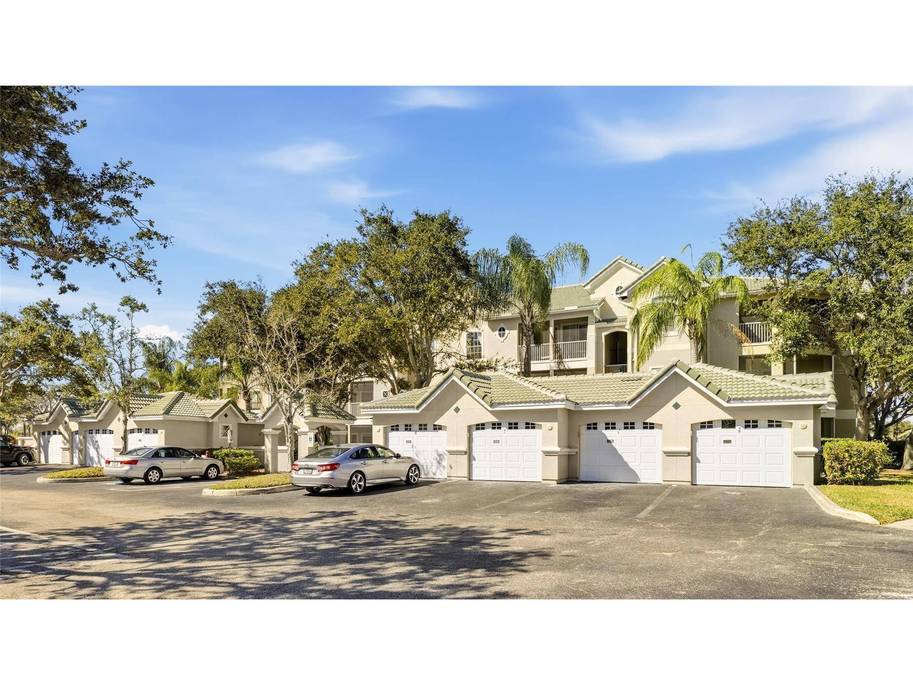 5110 Northridge Road #301 Sarasota FL 34238 A4677622 image1