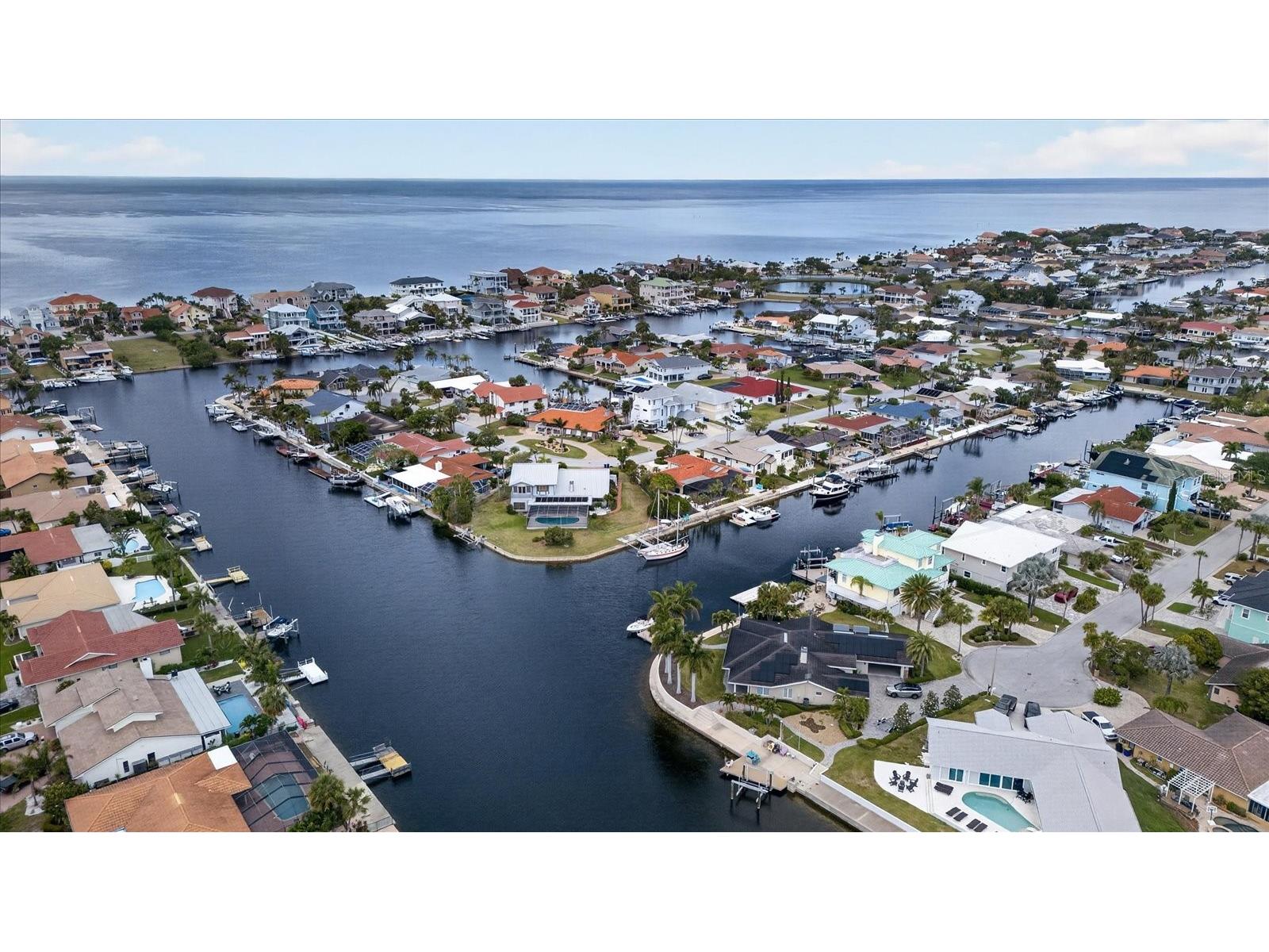 5110 Porpoise Place New Port Richey FL 34652 - GULF W7884721 image10