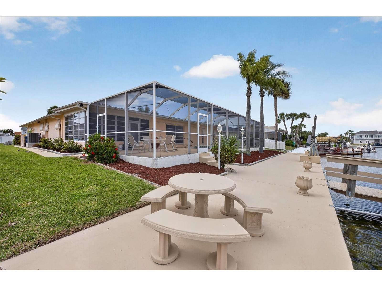 5110 Porpoise Place New Port Richey FL 34652 - GULF W7884721 image45