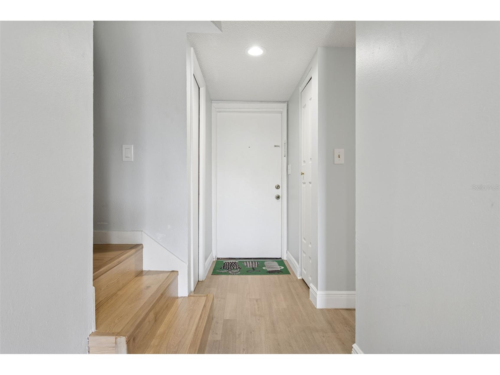 5110 Tennis Court Circle #86 Tampa FL 33617 TB8466695 image2