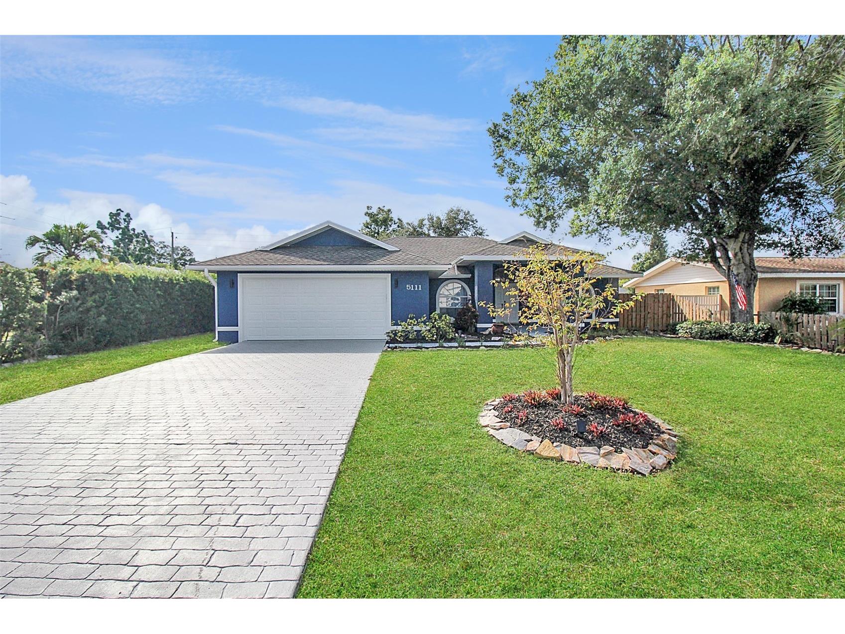 5111 13th Avenue Drive W Bradenton FL 34209 A4679913 image4