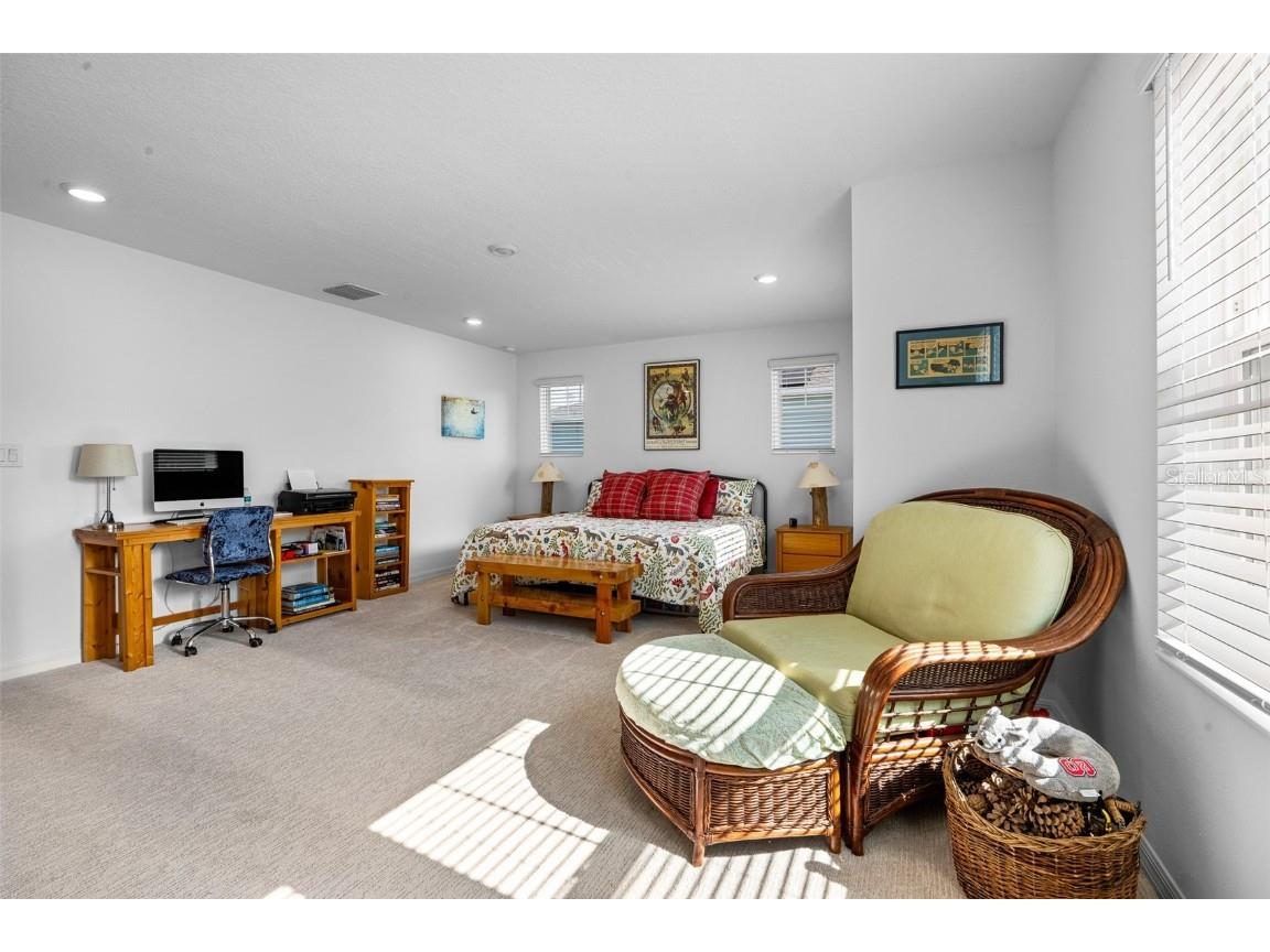 5111 5th Avenue S Saint Petersburg FL 33707 TB8449858 image14