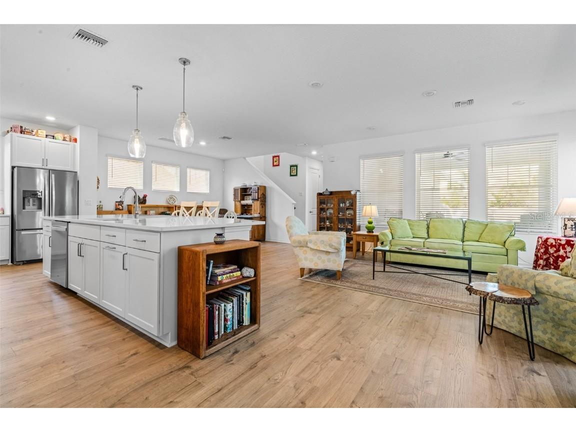 5111 5th Avenue S Saint Petersburg FL 33707 TB8449858 image5