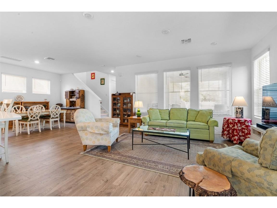 5111 5th Avenue S Saint Petersburg FL 33707 TB8449858 image6