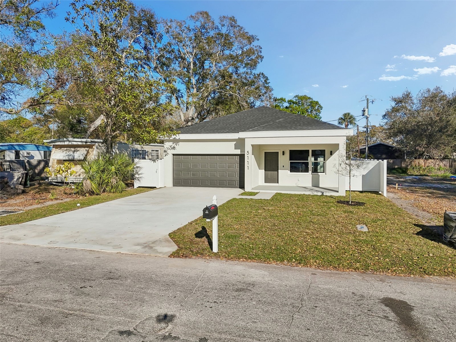 5111 68th Street N Saint Petersburg FL 33709 TB8485794 image2