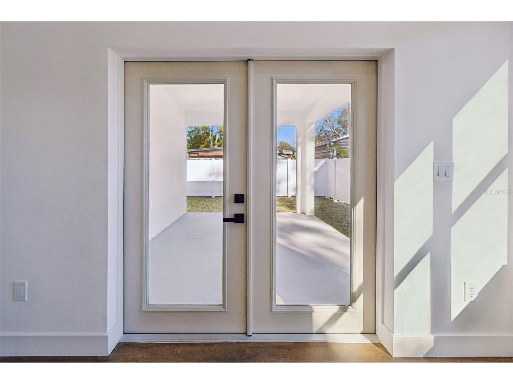 5111 68th Street N Saint Petersburg FL 33709 TB8485794 image35