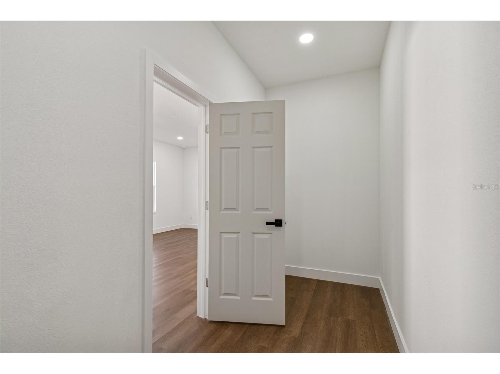 5111 68th Street N Saint Petersburg FL 33709 TB8485794 image41