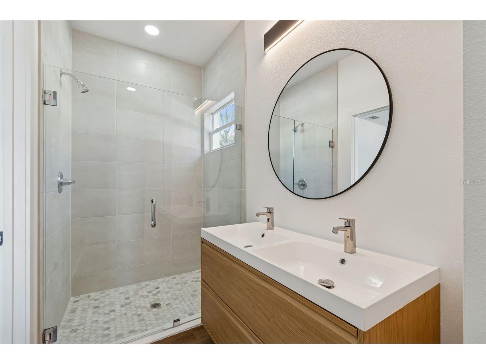 5111 68th Street N Saint Petersburg FL 33709 TB8485794 image43