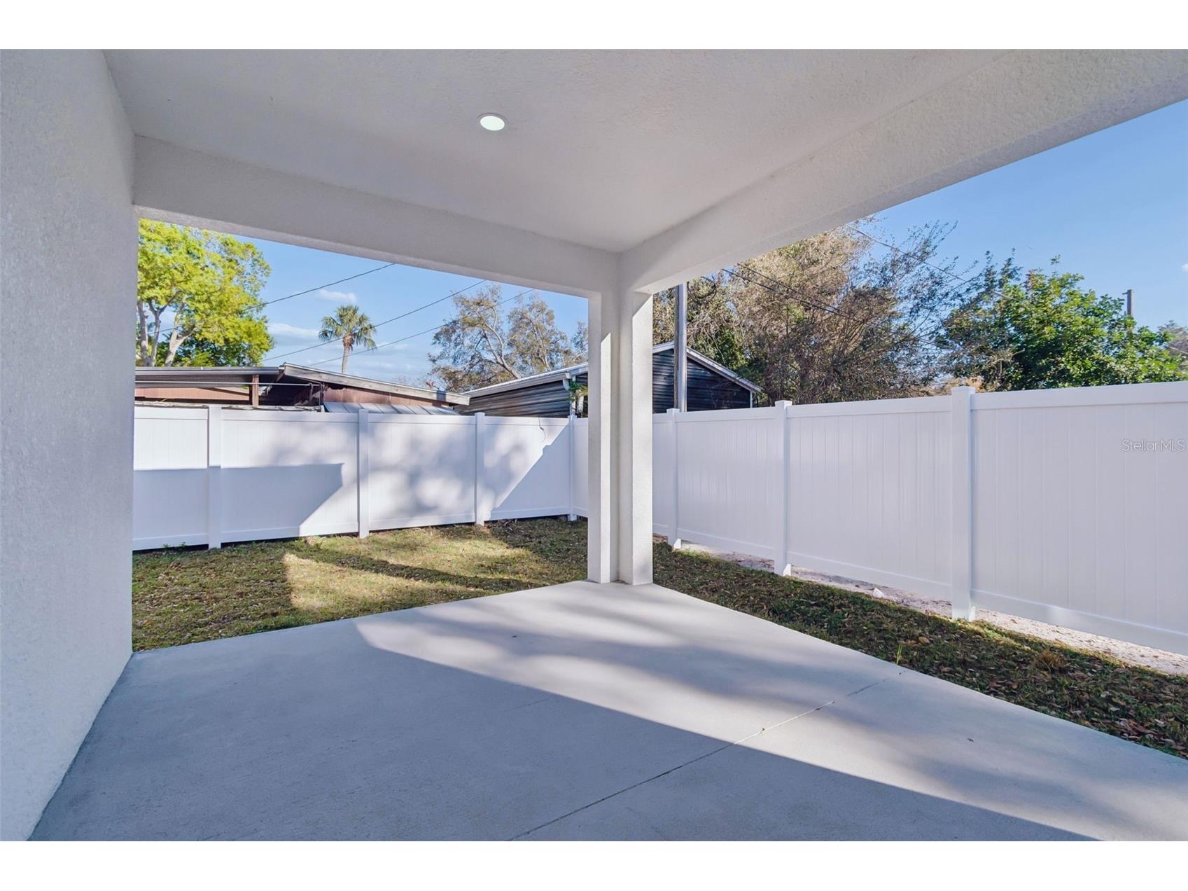 5111 68th Street N Saint Petersburg FL 33709 TB8485794 image61