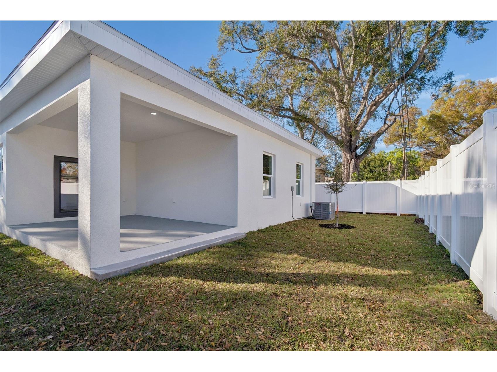 5111 68th Street N Saint Petersburg FL 33709 TB8485794 image66