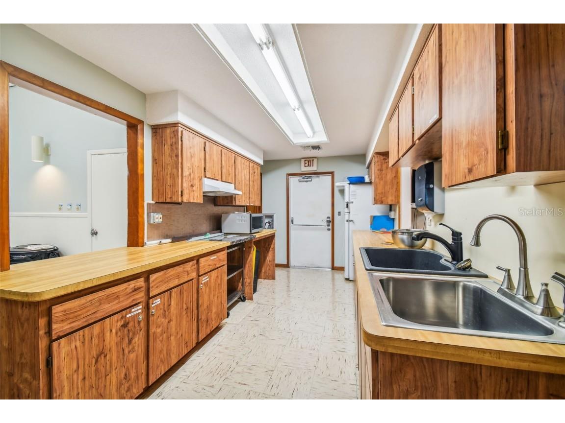 5111 Amulet Drive #104 New Port Richey FL 34652 TB8412804 image60